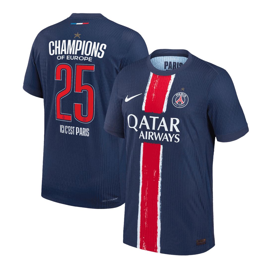 Męska Koszulka Domowa PSG CHAMPIONS #25 Wersja Piłkarska 2024/25 - CHAMPIONS OF EUROPE - Slim Fit - Topowe Koszulki Pilkarskie Sklep Internetowy