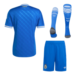 Real Madrid Auswärtstrikot (Trikot + Shorts + Stutzen) 2025/26