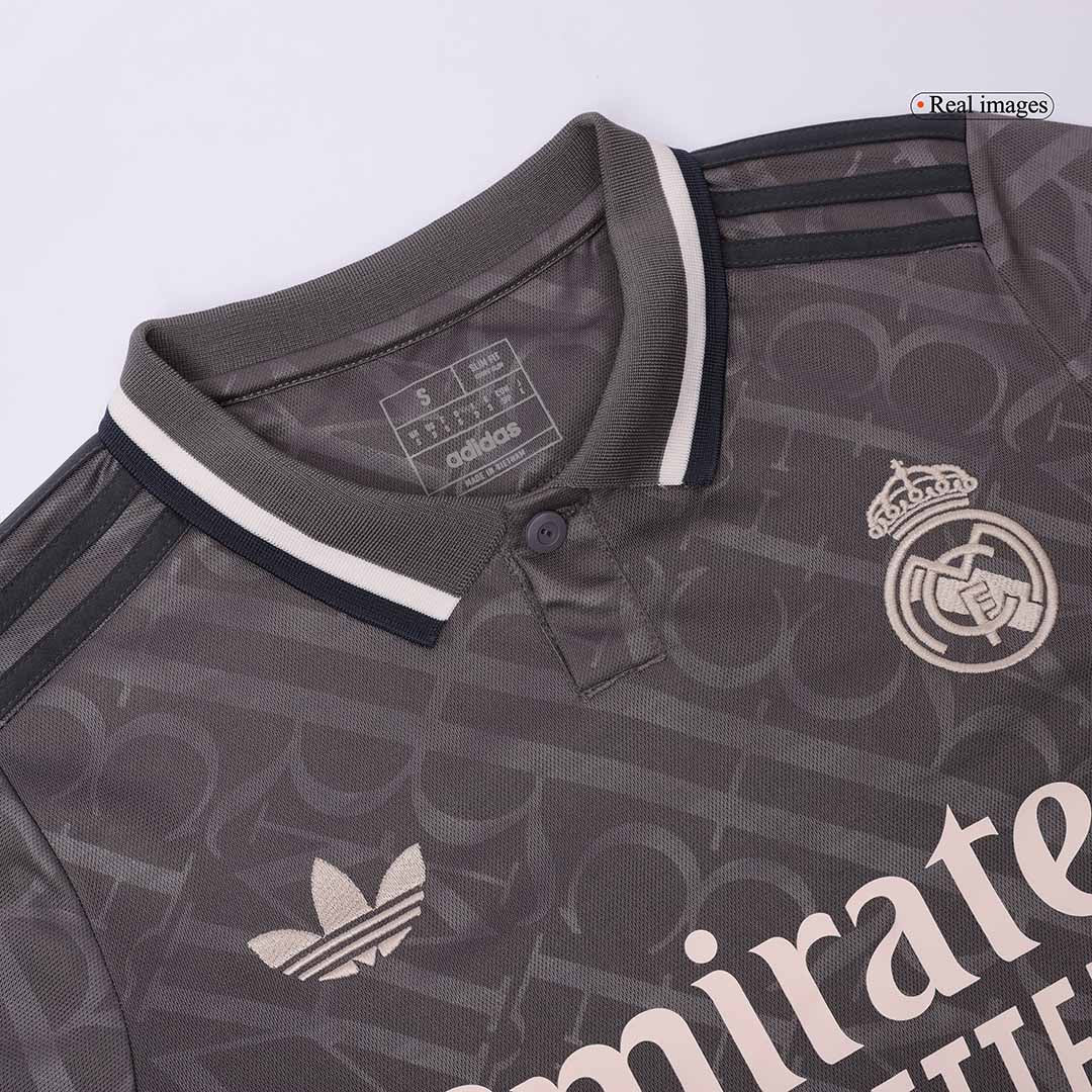 Trzecia wyjazdowa koszulka Real Madrid na mecz piłki nożnej 2024/25