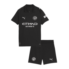 Dziecięcy Zestaw Wyjazdowy Manchester City (Koszulka+Spodenki) 2025/26 - Topowe Koszulki Pilkarskie Sklep Internetowy