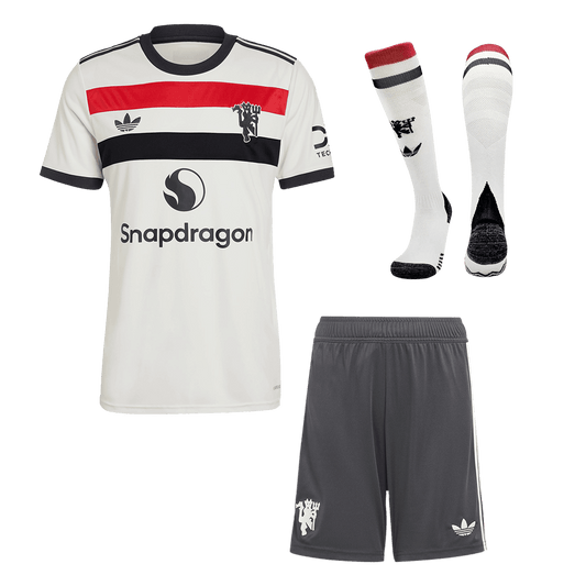 Tercera camiseta de visitante del Manchester United 2024/25