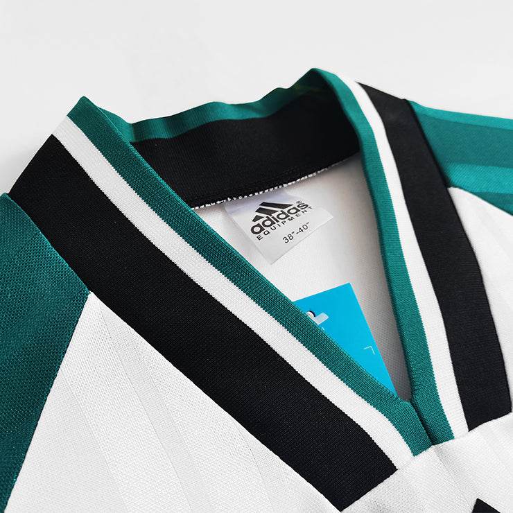 Męska Koszulka Retro Wyjazdowa Liverpool 1993/95 - Topowe Koszulki Pilkarskie Sklep Internetowy